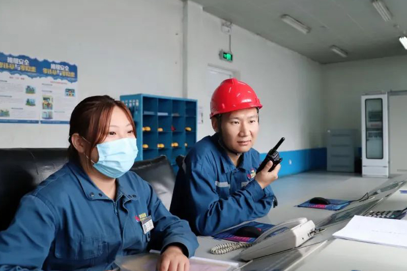 1602212763749421aR5U.jpg 640-23.jpg